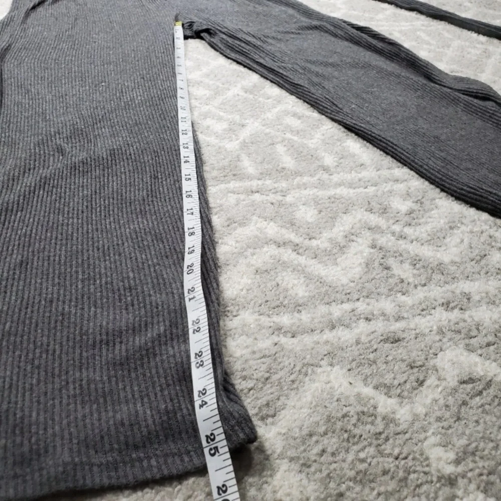 NWT Urban Outfitters UO Ribbed Wide Leg Jumpsuit in Gray - Picture 10 of 13